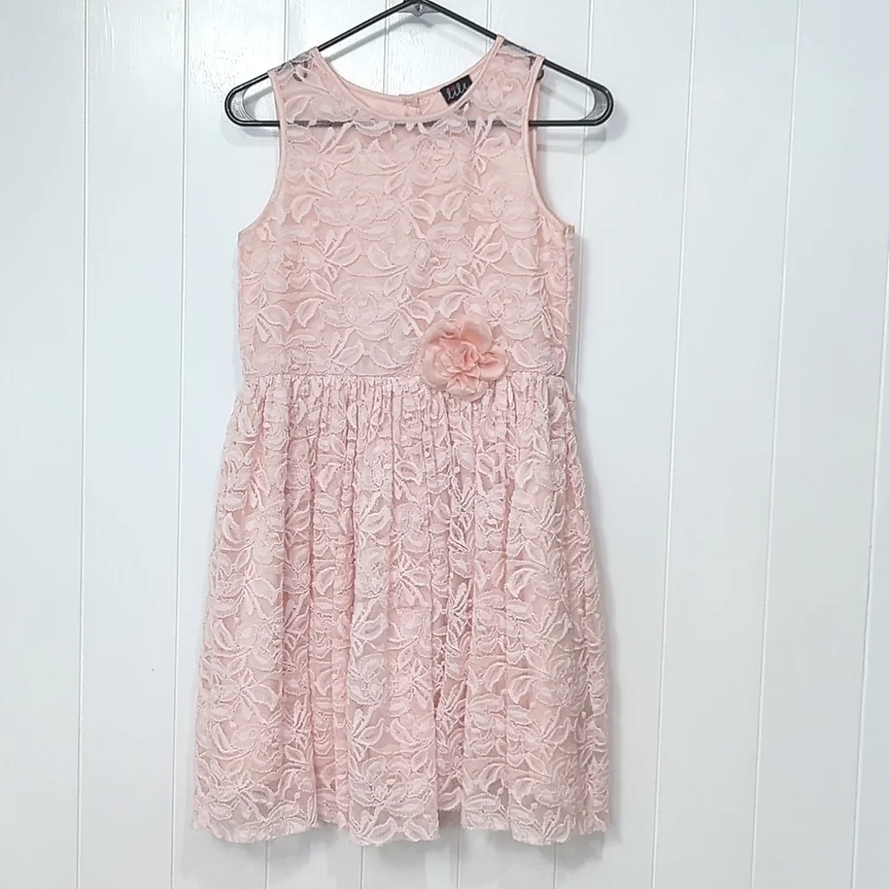 EUC Light Pink Lilt Rose Lace Dress With Flower
